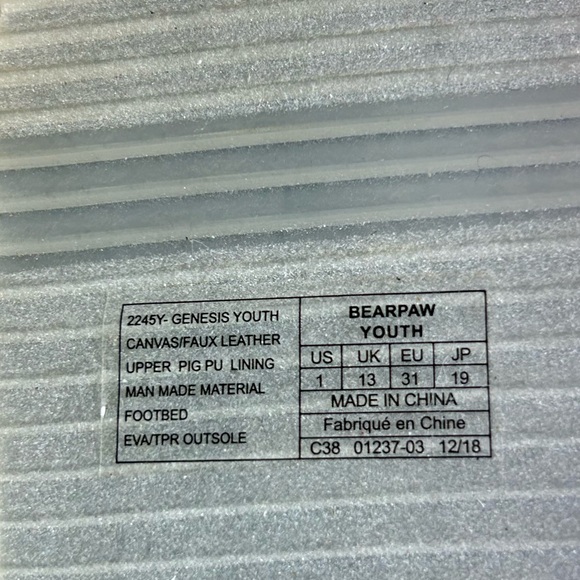 BearPaw Girls' Genesis Ankle Strappy Sandals Size 1 - Picture 8 of 8